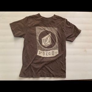 Boys Volcom tee size 6